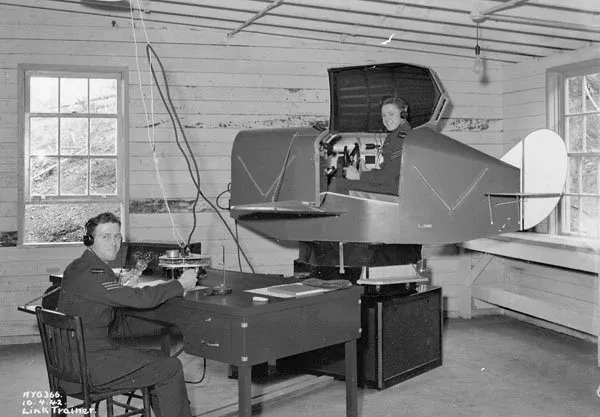 Link Trainer at RCAF Station Alliford Bay, British Columbia, 10 April 1942