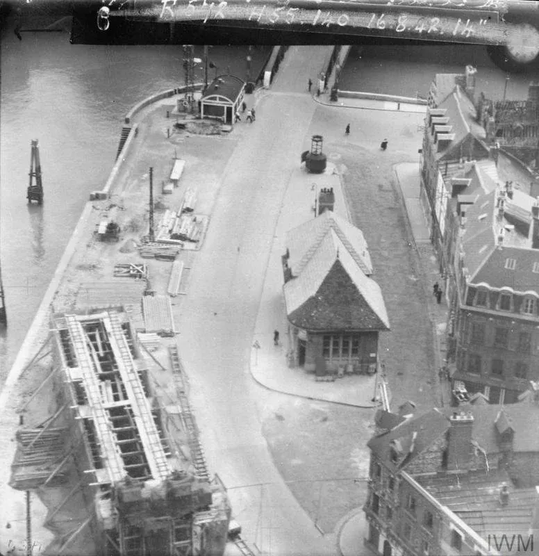 Aerial photograph of Dieppe