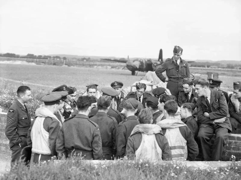 RAF Bomber Command briefing at Ford, Sussex for the Dieppe Raid